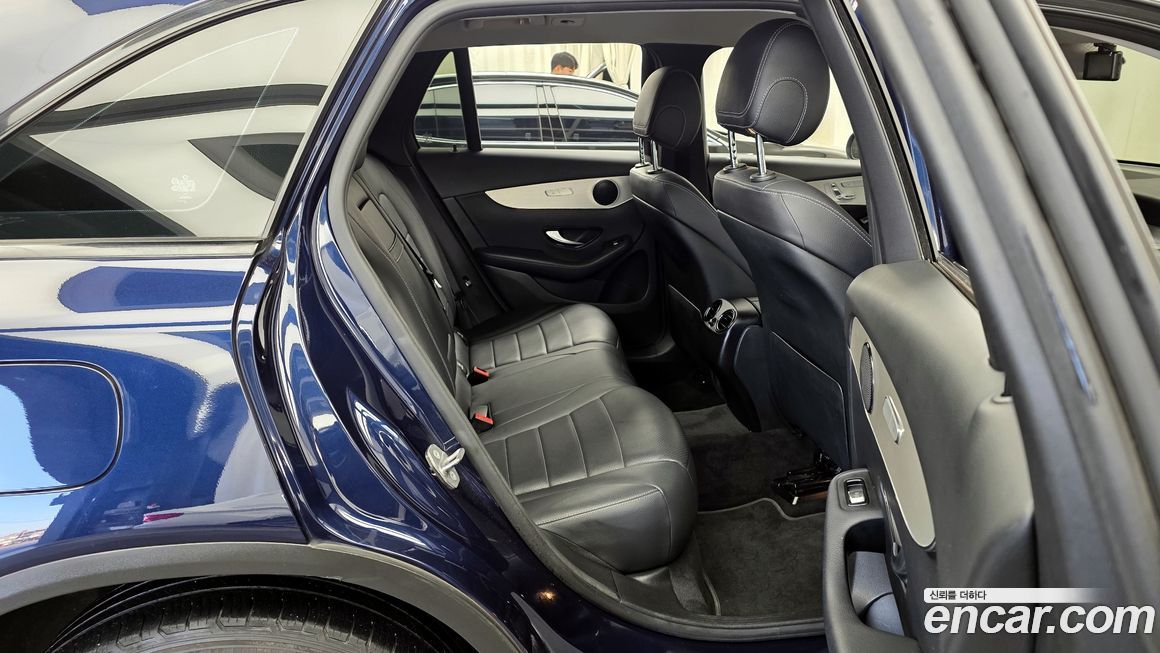 Mercedes-Benz GLC-Class 2018