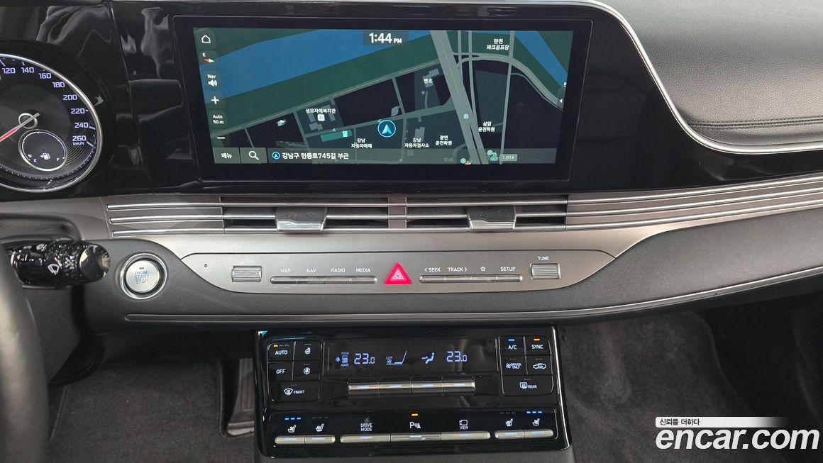 Hyundai Grandeur 2020