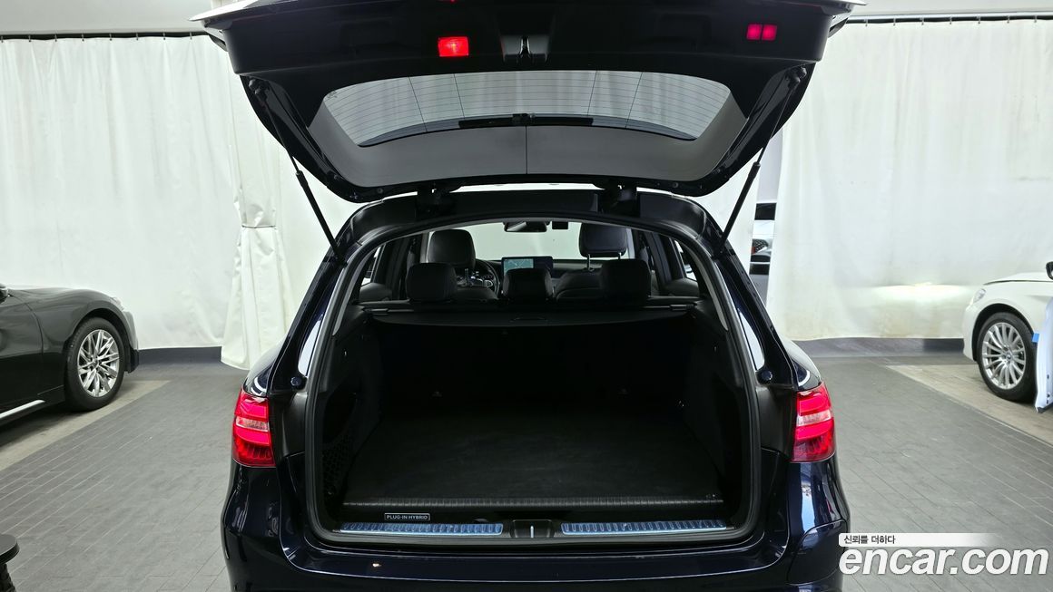 Mercedes-Benz GLC-Class 2018