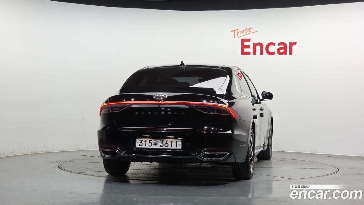 Hyundai Grandeur 2020