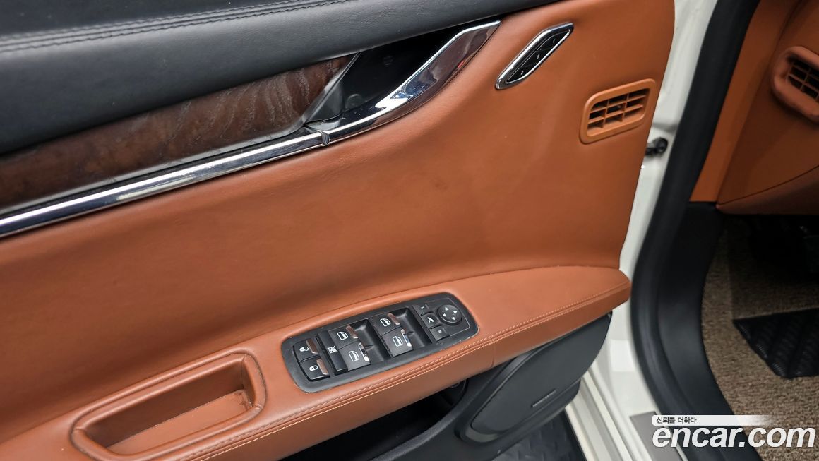 Maserati Quattroporte 2016