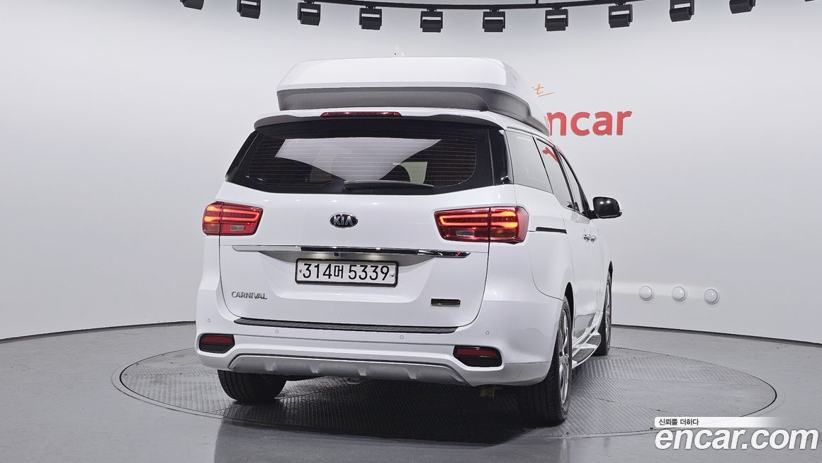 Kia Canival 2020