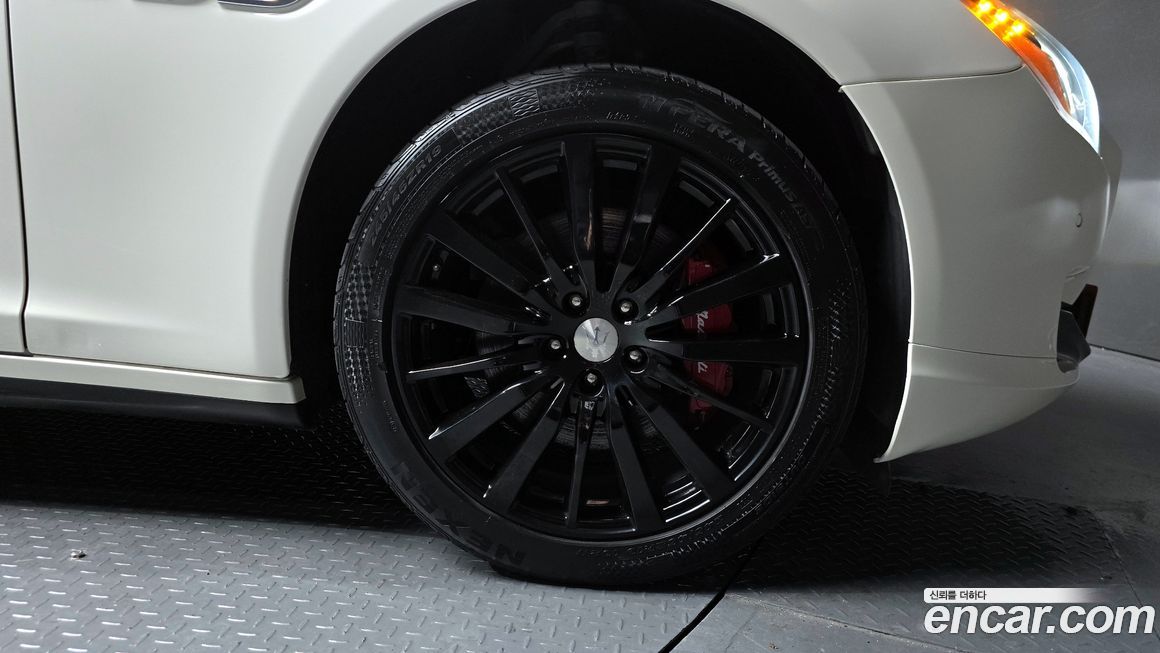 Maserati Quattroporte 2016