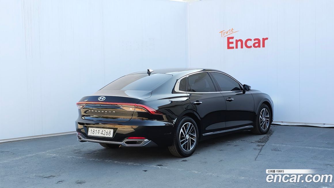 Hyundai Grandeur 2020