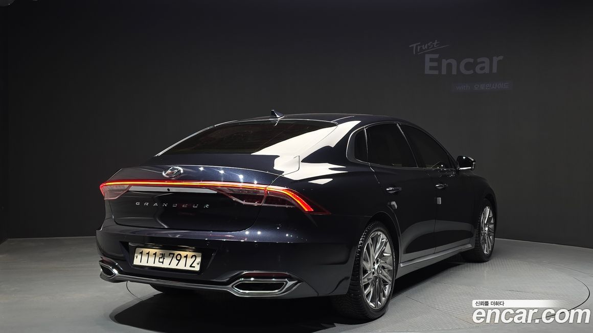 Hyundai Grandeur 2021