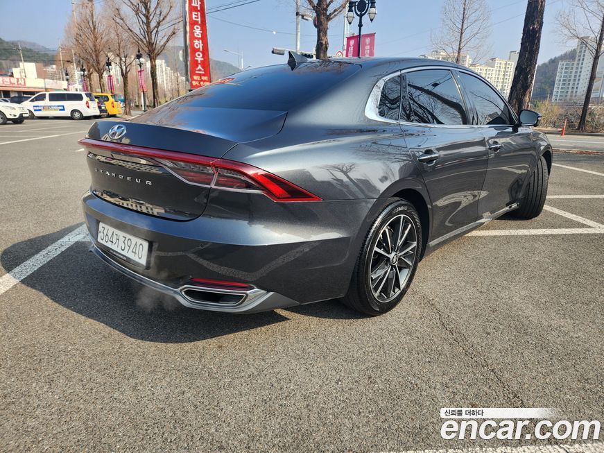 Hyundai Grandeur 2020
