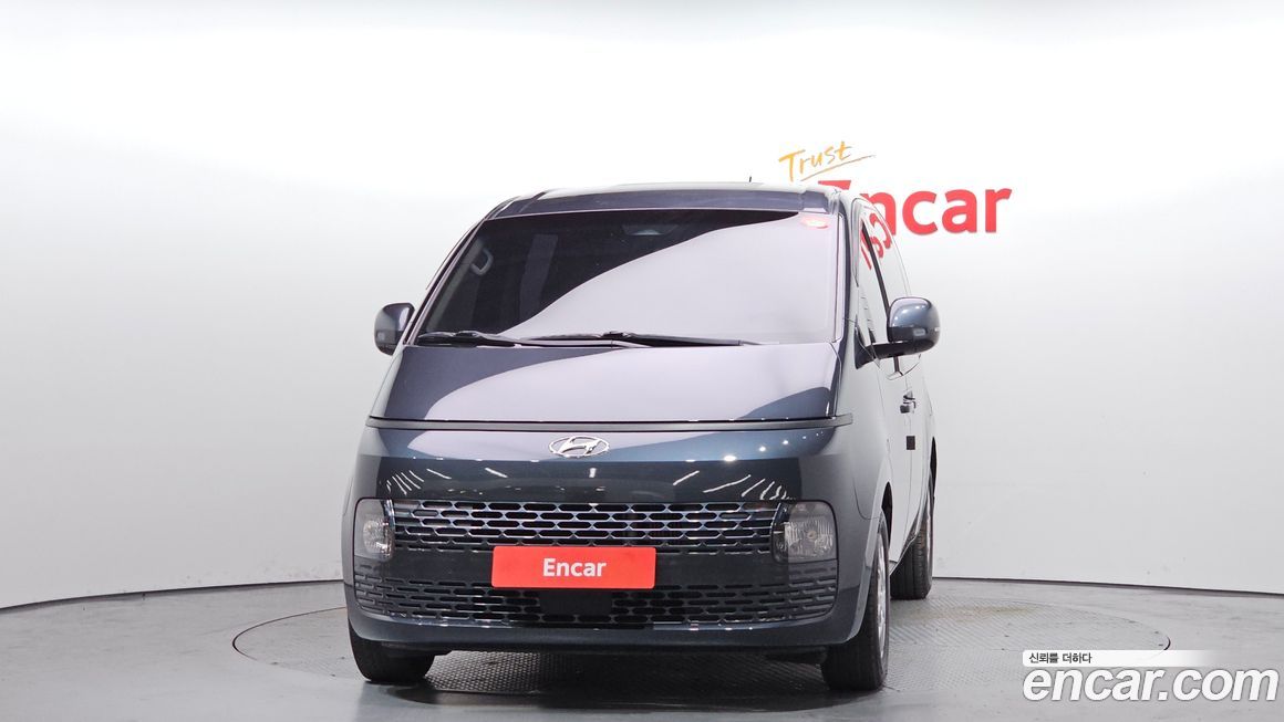 Hyundai Staria 2022
