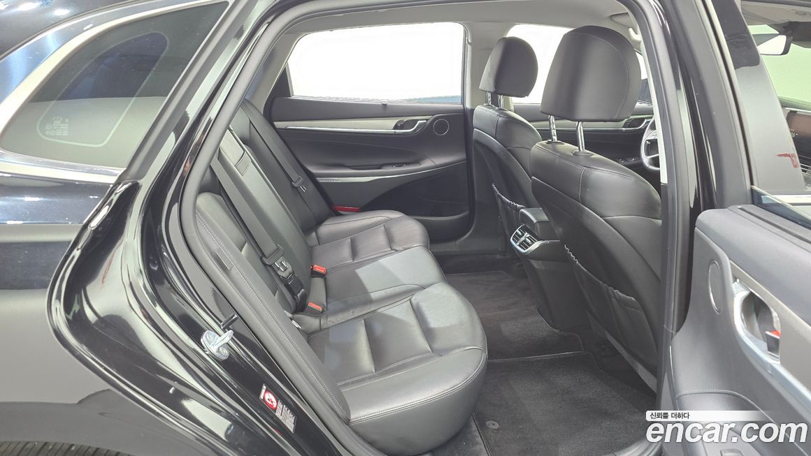 Hyundai Grandeur 2021