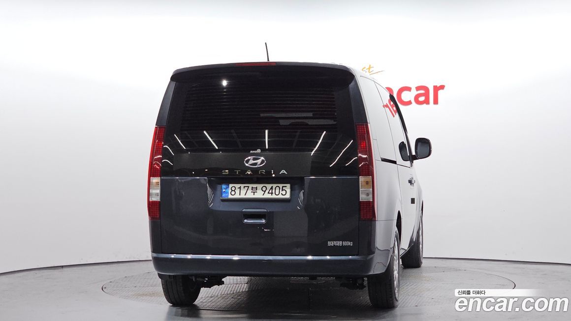 Hyundai Staria 2022
