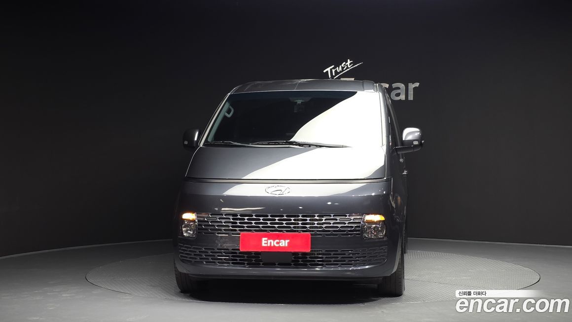 Hyundai Staria 2023