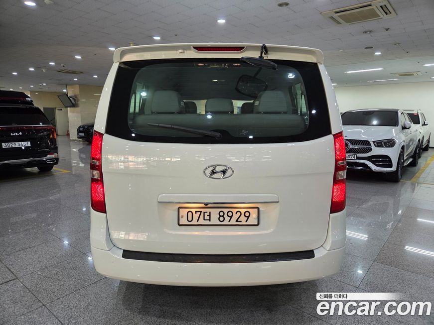 Hyundai Starex 2019