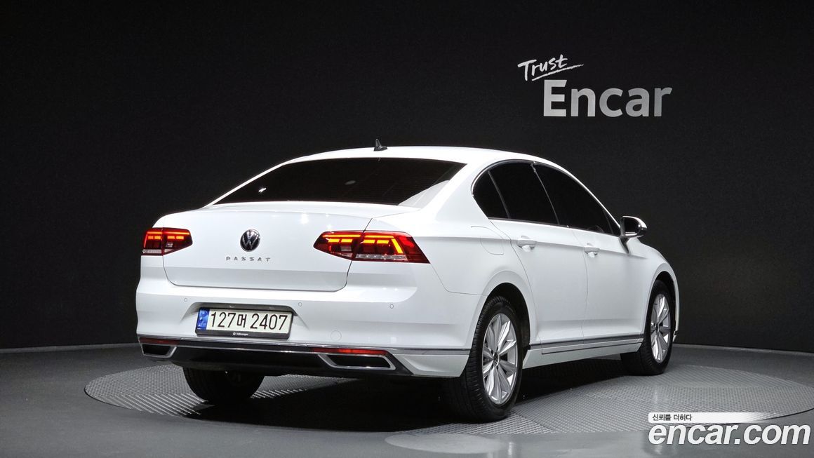 Volkswagen Passat 2021