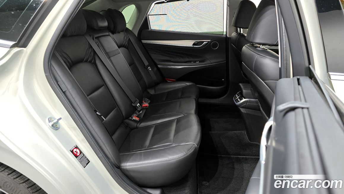 Hyundai Grandeur 2020