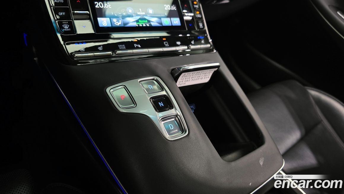 Hyundai Grandeur 2020