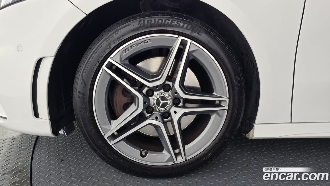 Mercedes-Benz A-Class 2022