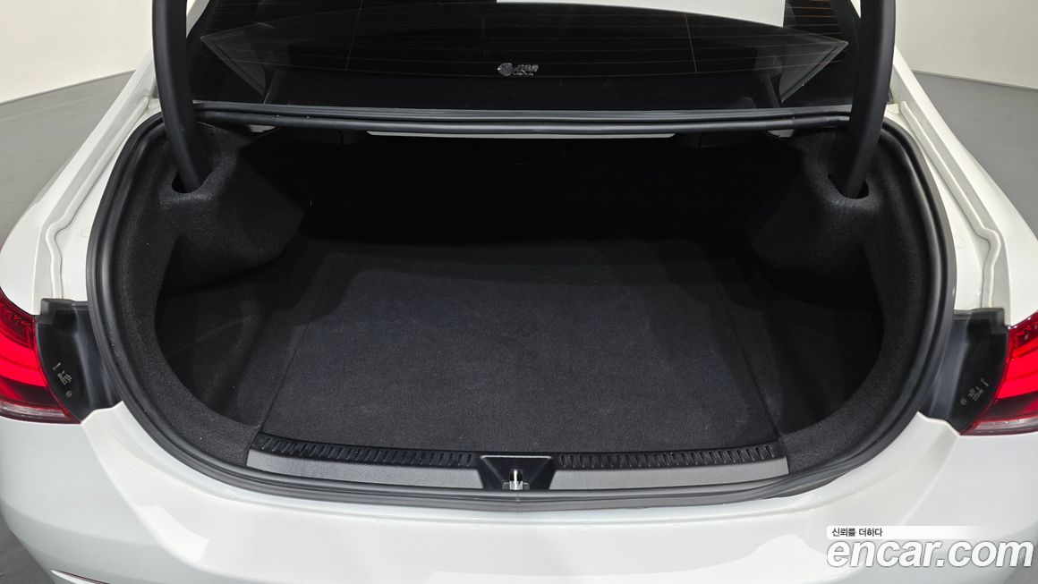 Mercedes-Benz A-Class 2022