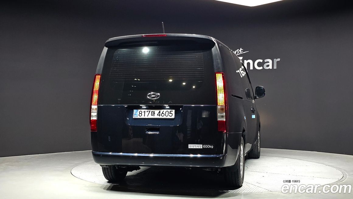 Hyundai Staria 2024
