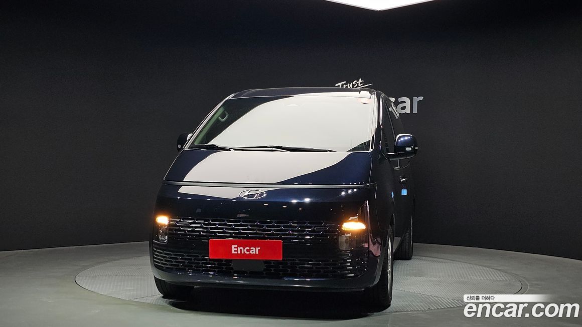 Hyundai Staria 2024