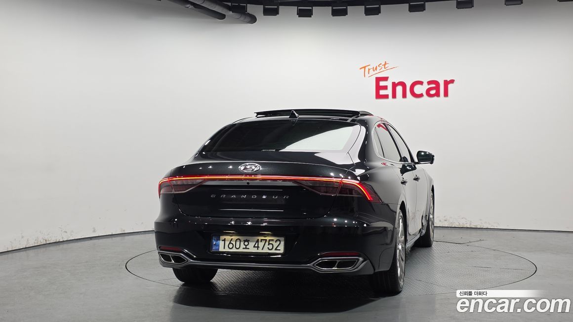 Hyundai Grandeur 2021