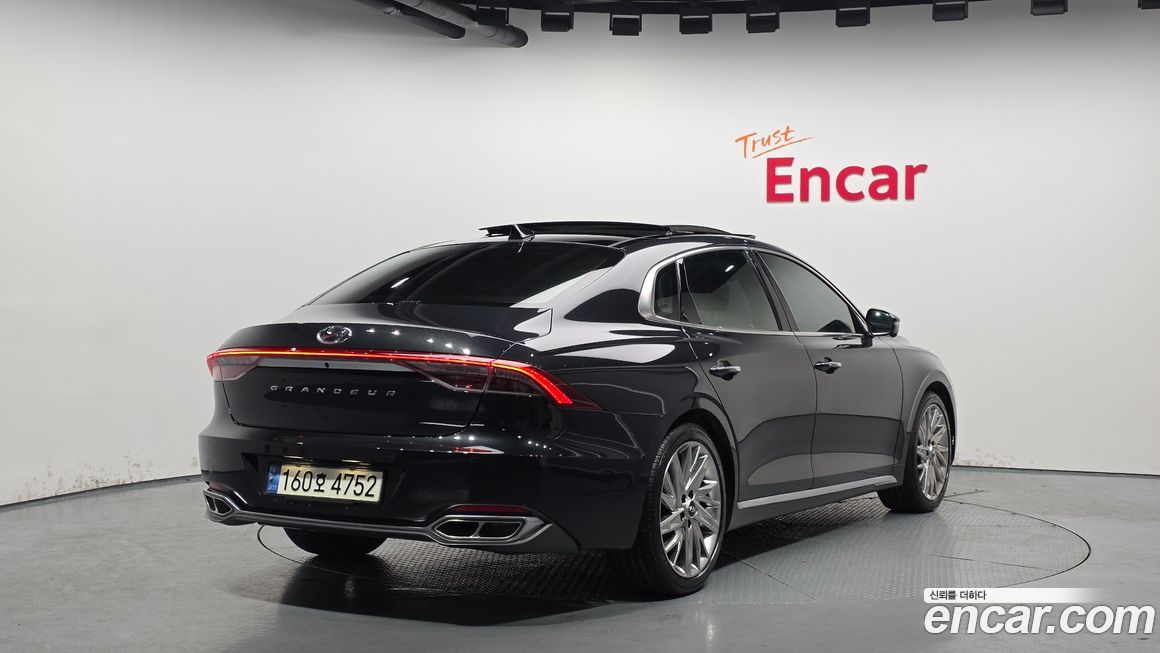 Hyundai Grandeur 2021