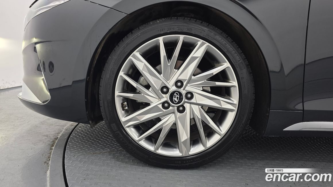 Hyundai Grandeur 2021