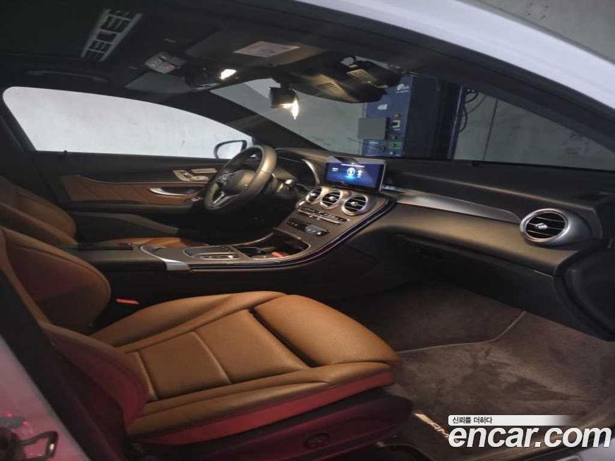 Mercedes-Benz GLC-Class 2021