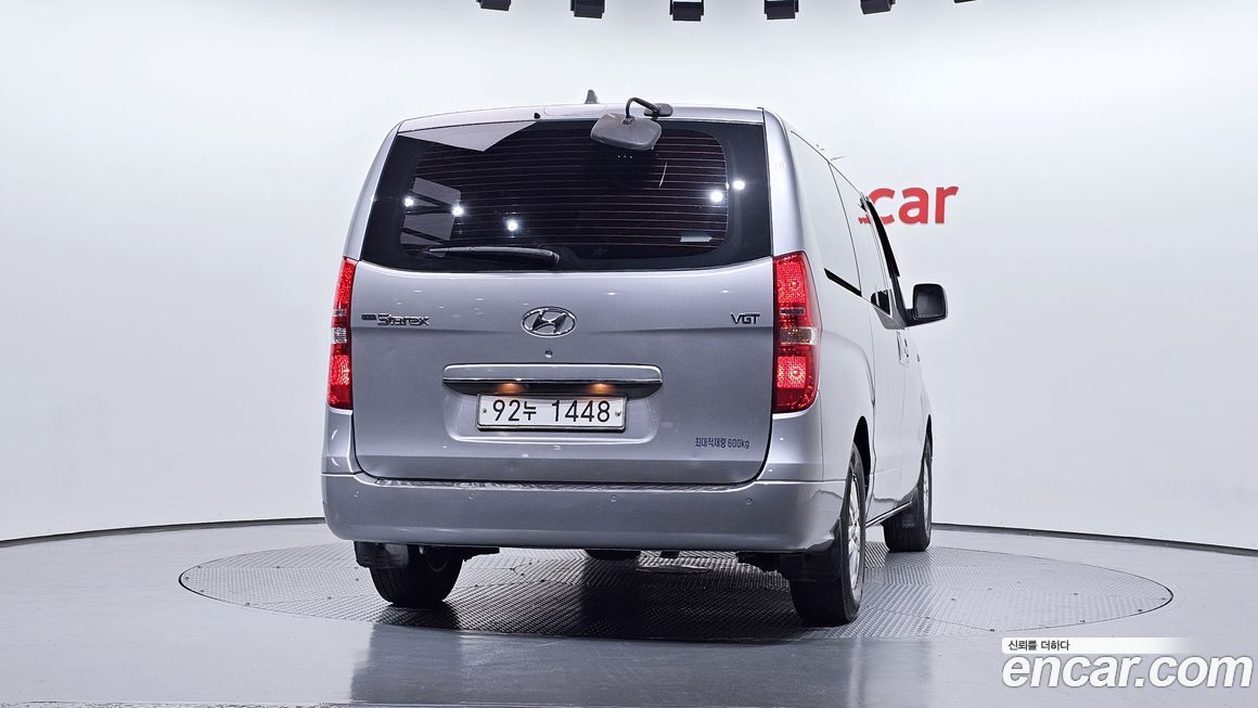 Hyundai Starex 2016