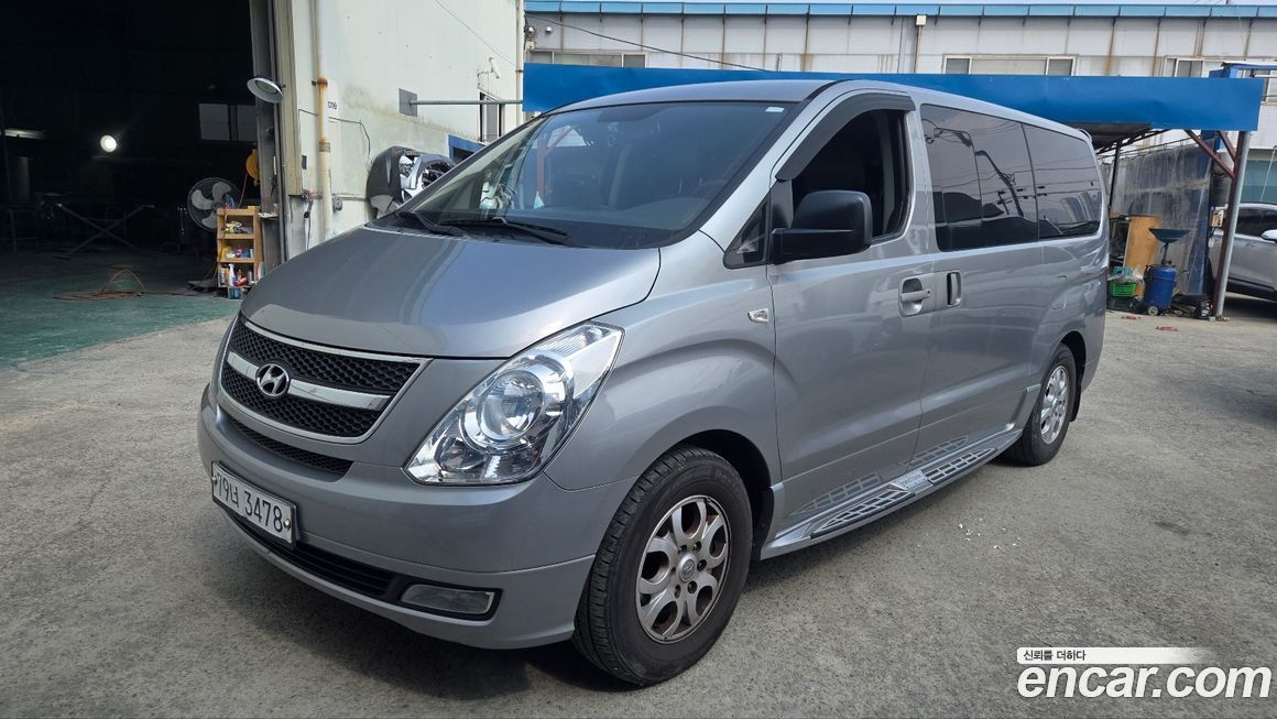 Hyundai Starex 2015