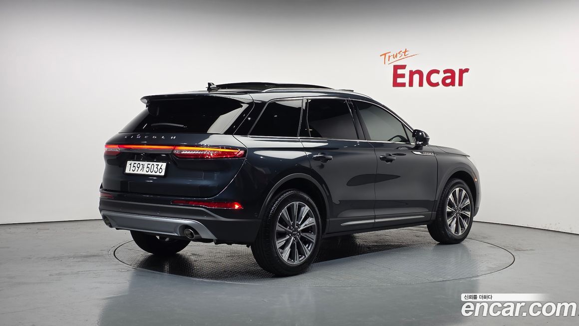 Lincoln Corsair 2021