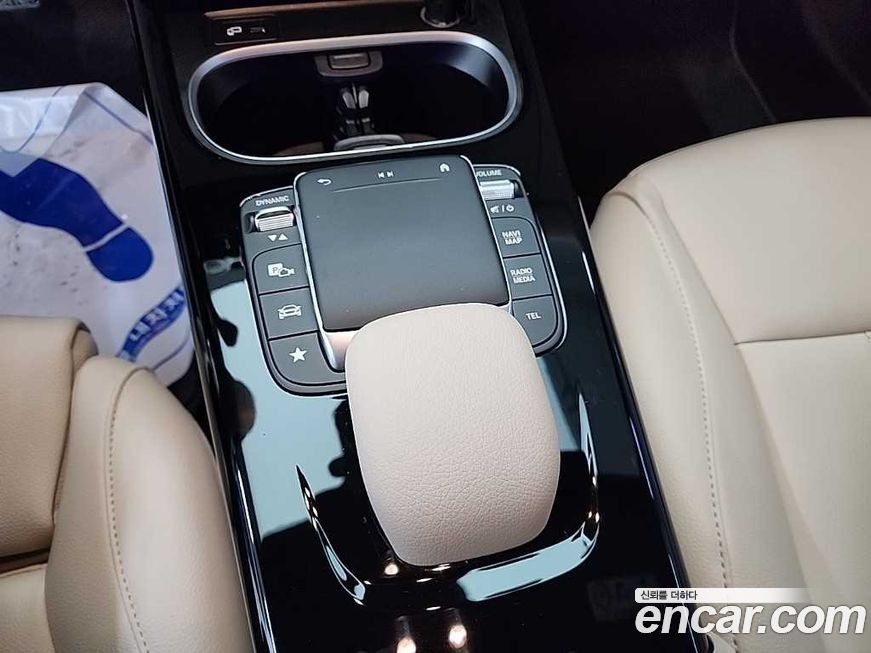 Mercedes-Benz A-Class 2022