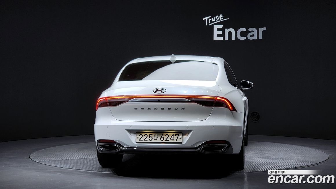 Hyundai Grandeur 2022