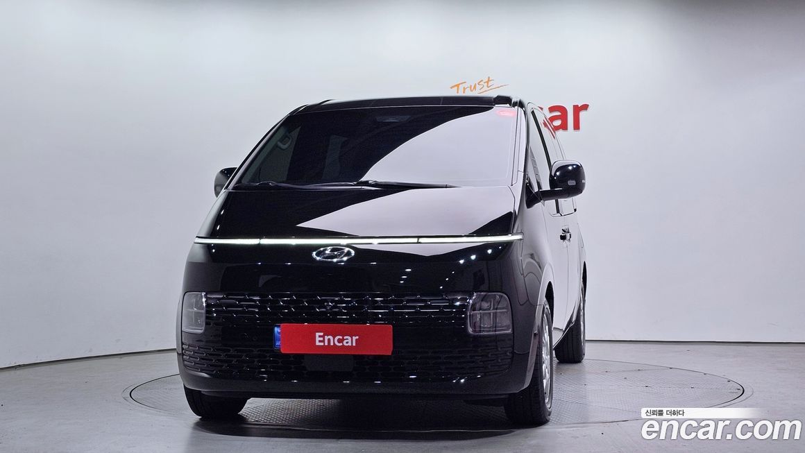 Hyundai Staria 2023