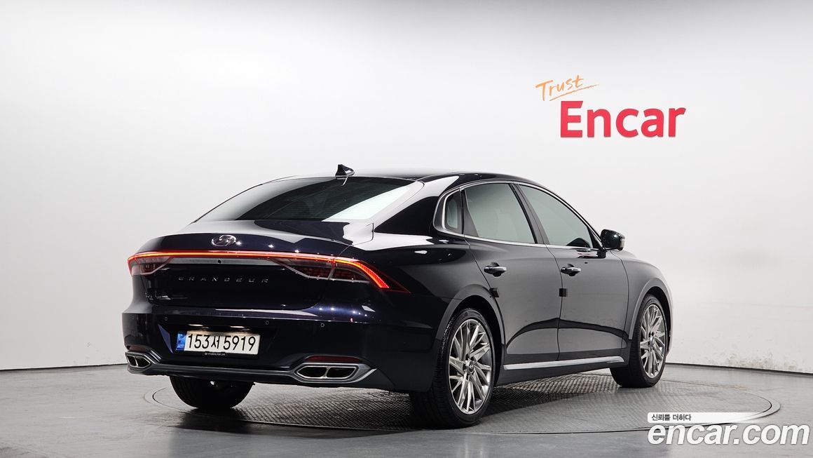 Hyundai Grandeur 2022