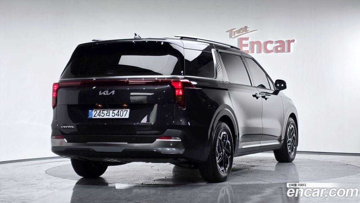Kia Canival 2025