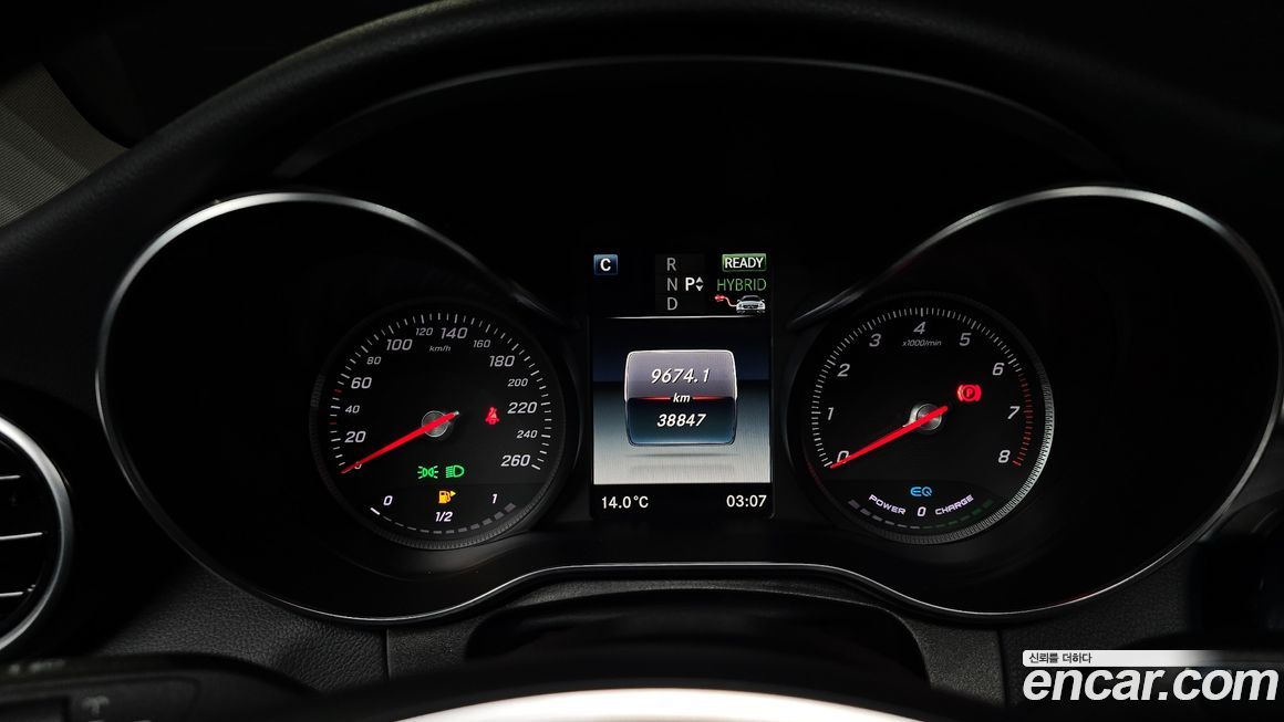 Mercedes-Benz GLC-Class 2019