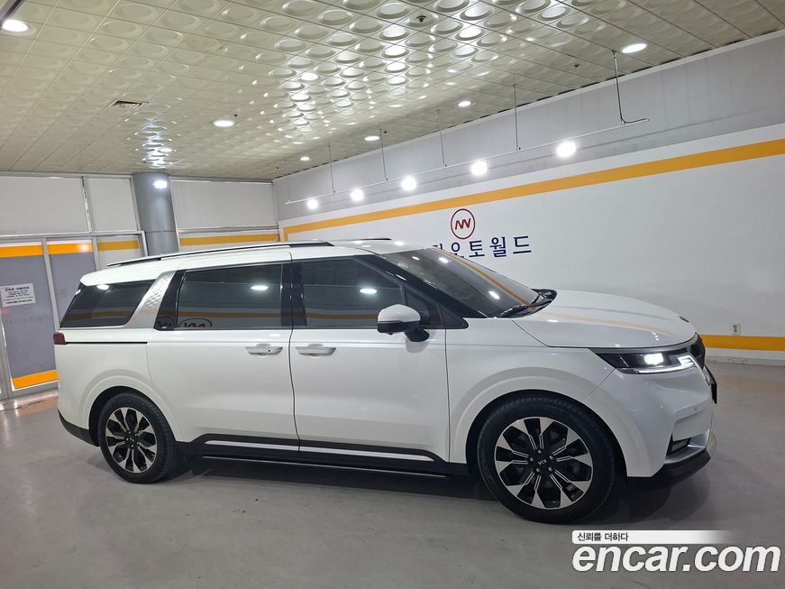 Kia Canival 2021