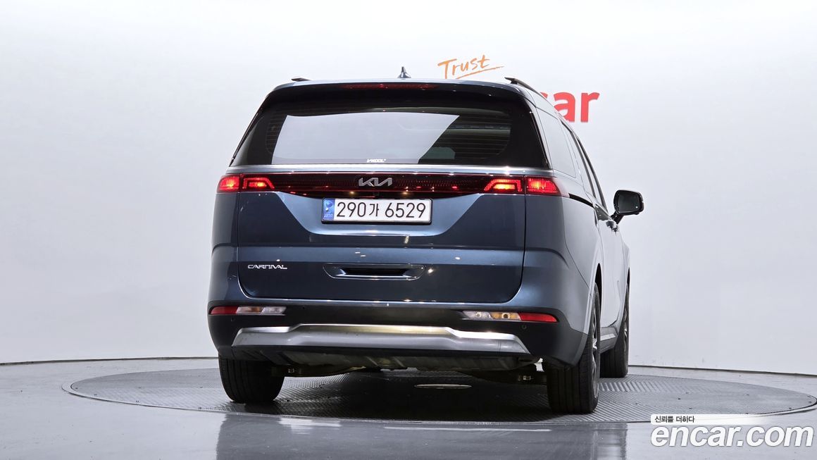 Kia Canival 2023