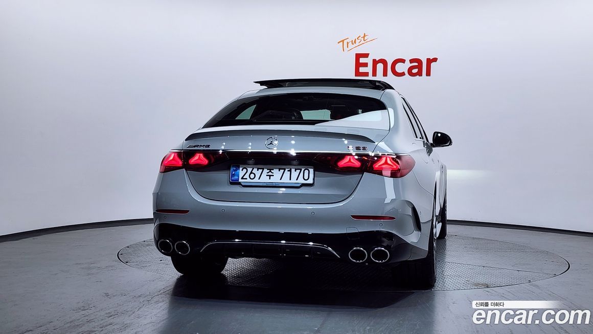 Mercedes-Benz E-Class 2025