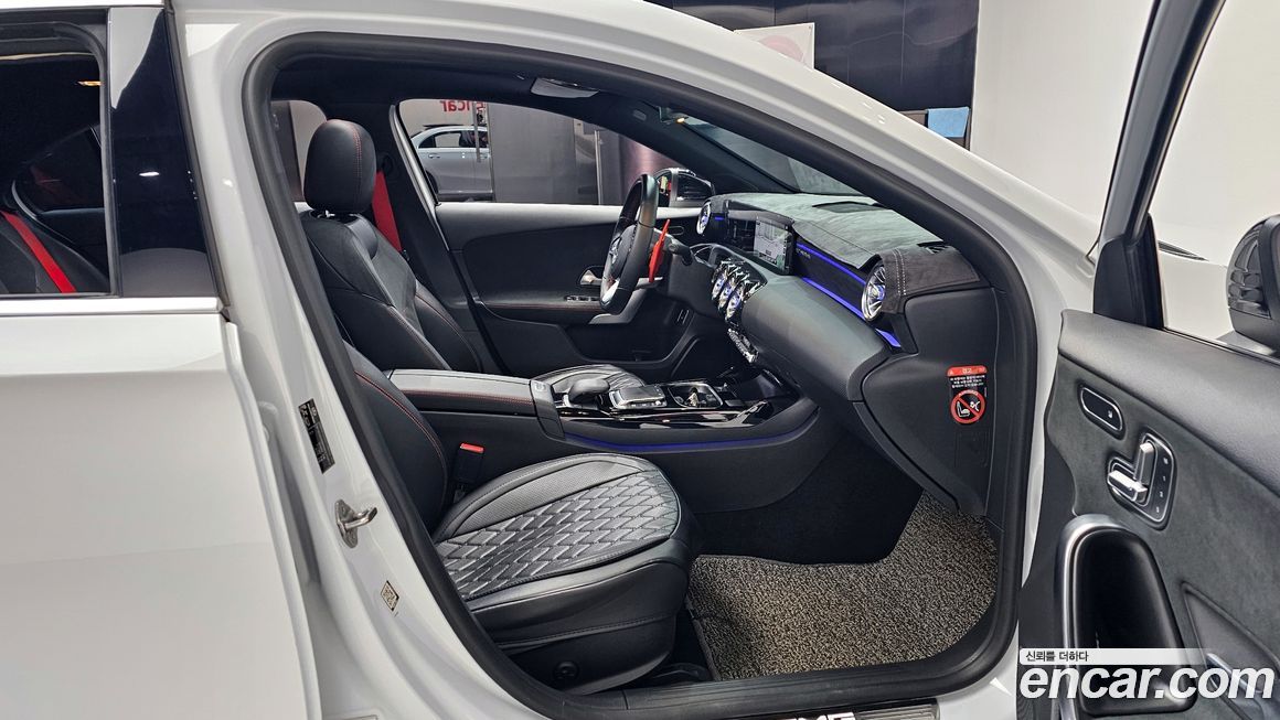 Mercedes-Benz A-Class 2021