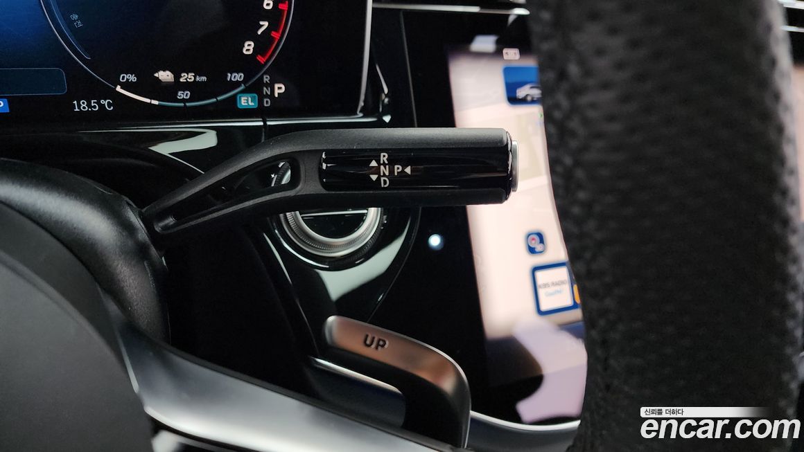 Mercedes-Benz E-Class 2025