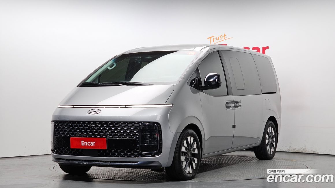 Hyundai Staria 2022