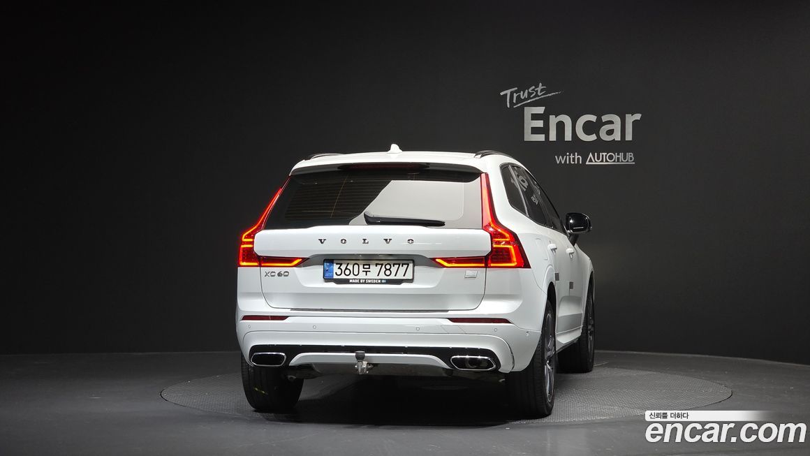 Volvo XC60 2021