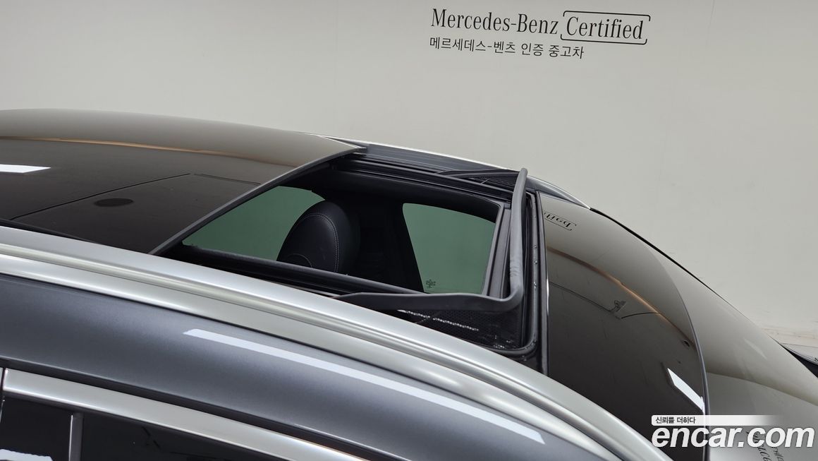 Mercedes-Benz GLC-Class 2021