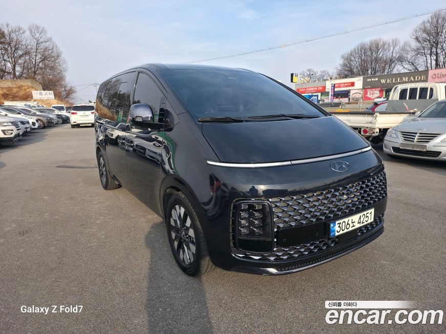 Hyundai Staria 2022