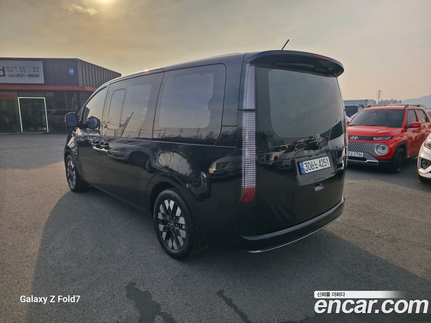 Hyundai Staria 2022