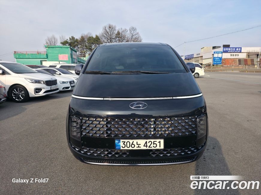Hyundai Staria 2022