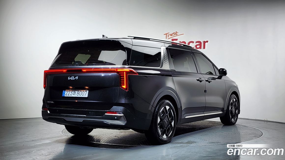 Kia Canival 2025