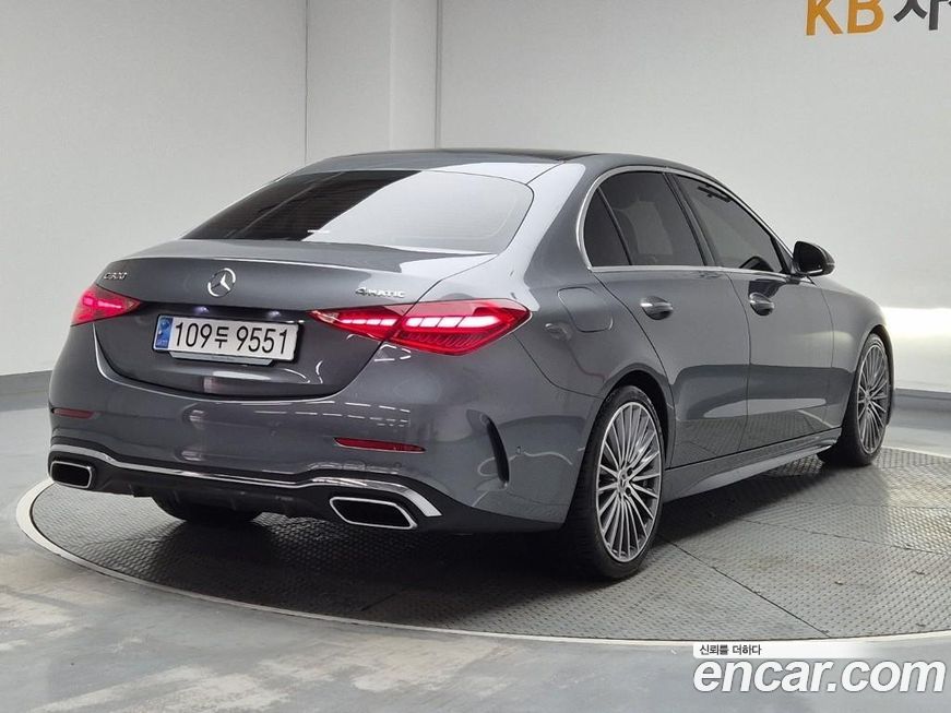 Mercedes-Benz C-Class 2023