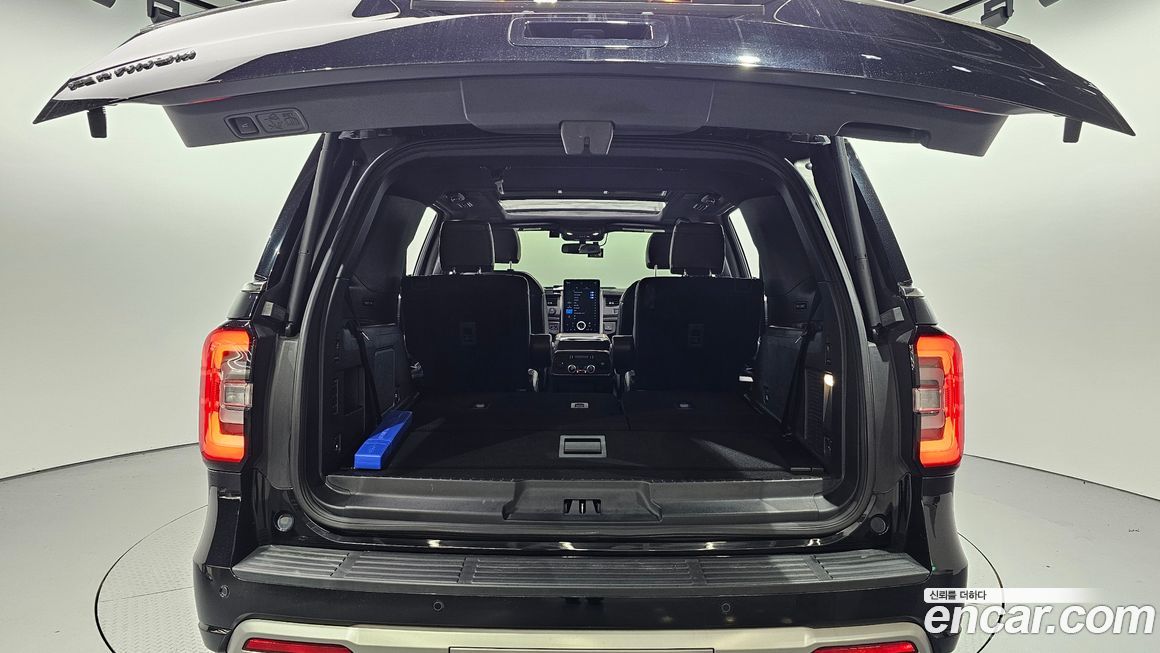 Ford Expedition 2022