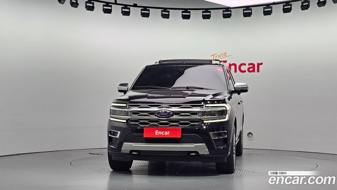 Ford Expedition 2022